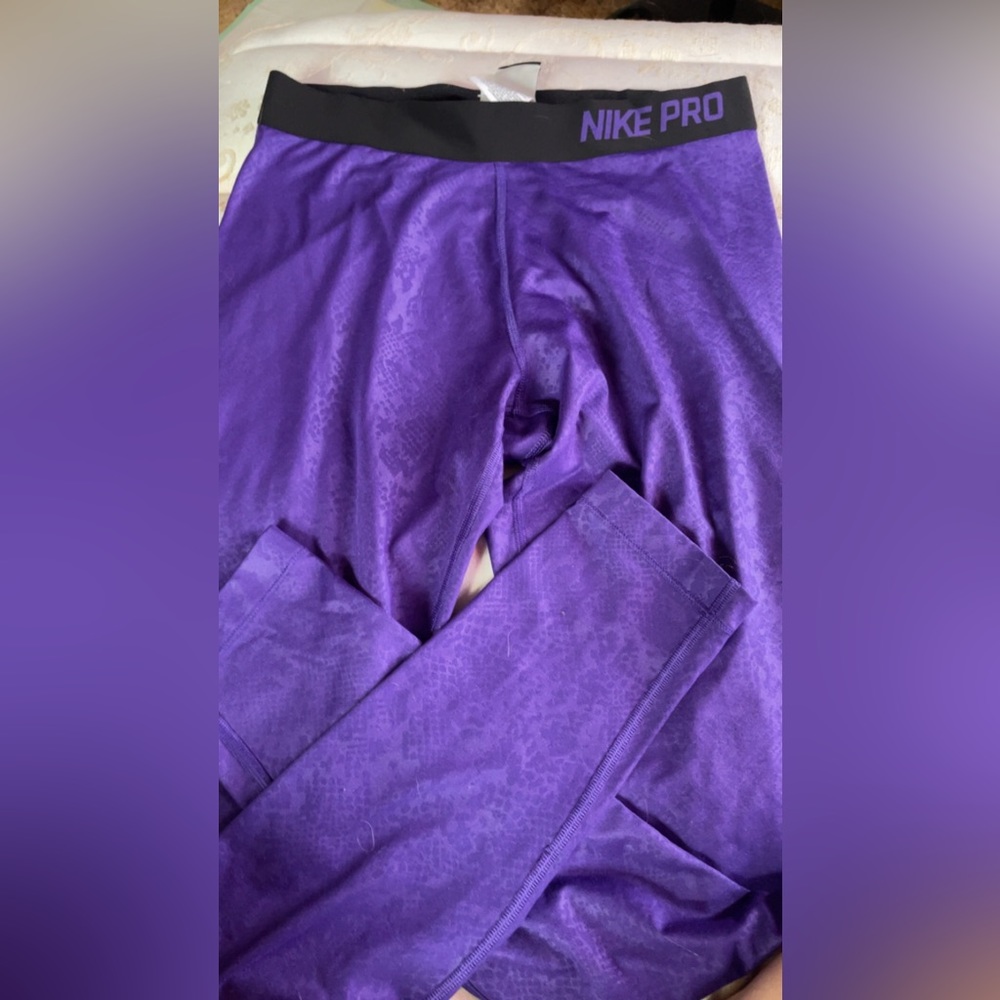 Nike pro leggings